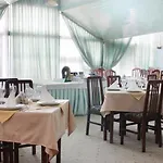 Ambasador Hotel 3*
