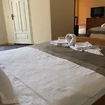 Hotel Ambasador