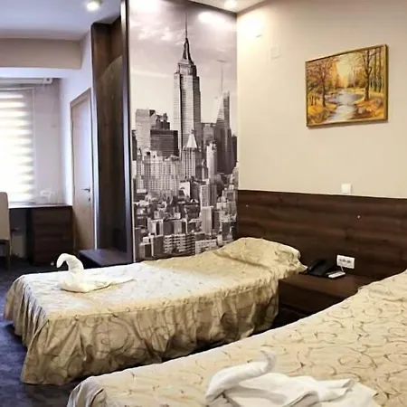 Ambasador Скопье