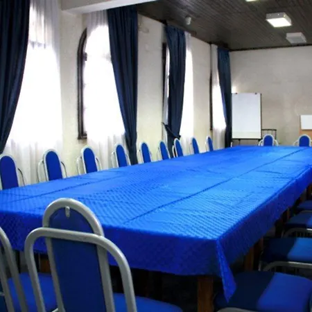 Hotel Ambasador 3*
