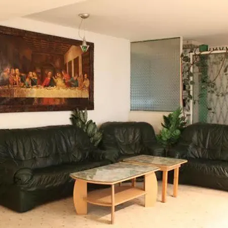 Ambasador 3* סקופיה