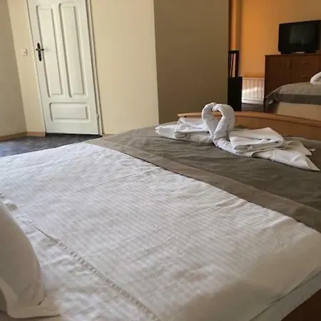 Hotel Ambasador